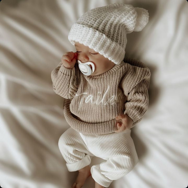 Pull en maille brodé - Latté -